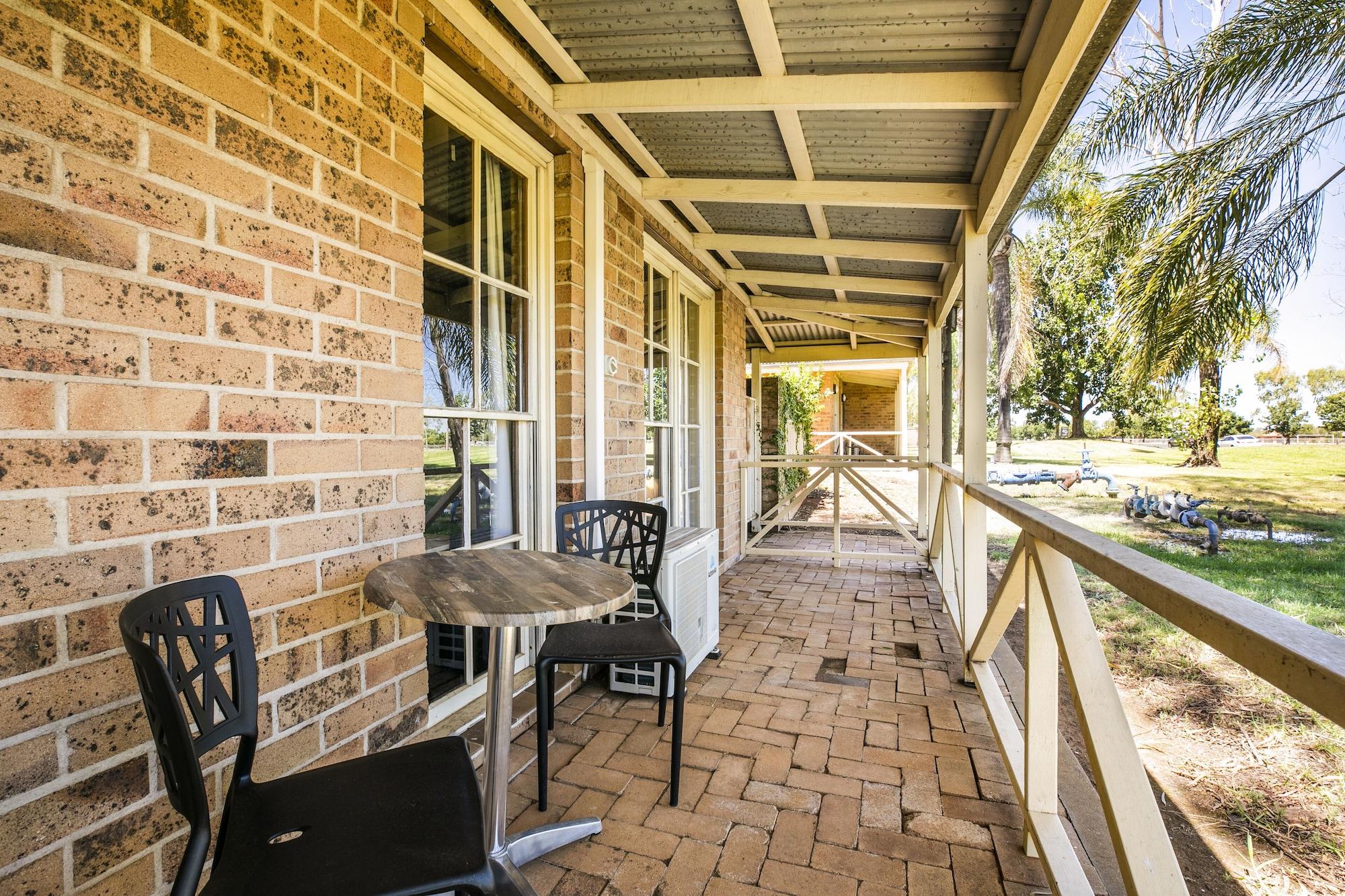 Nightcap At Macquarie Inn Dubbo Ngoại thất bức ảnh