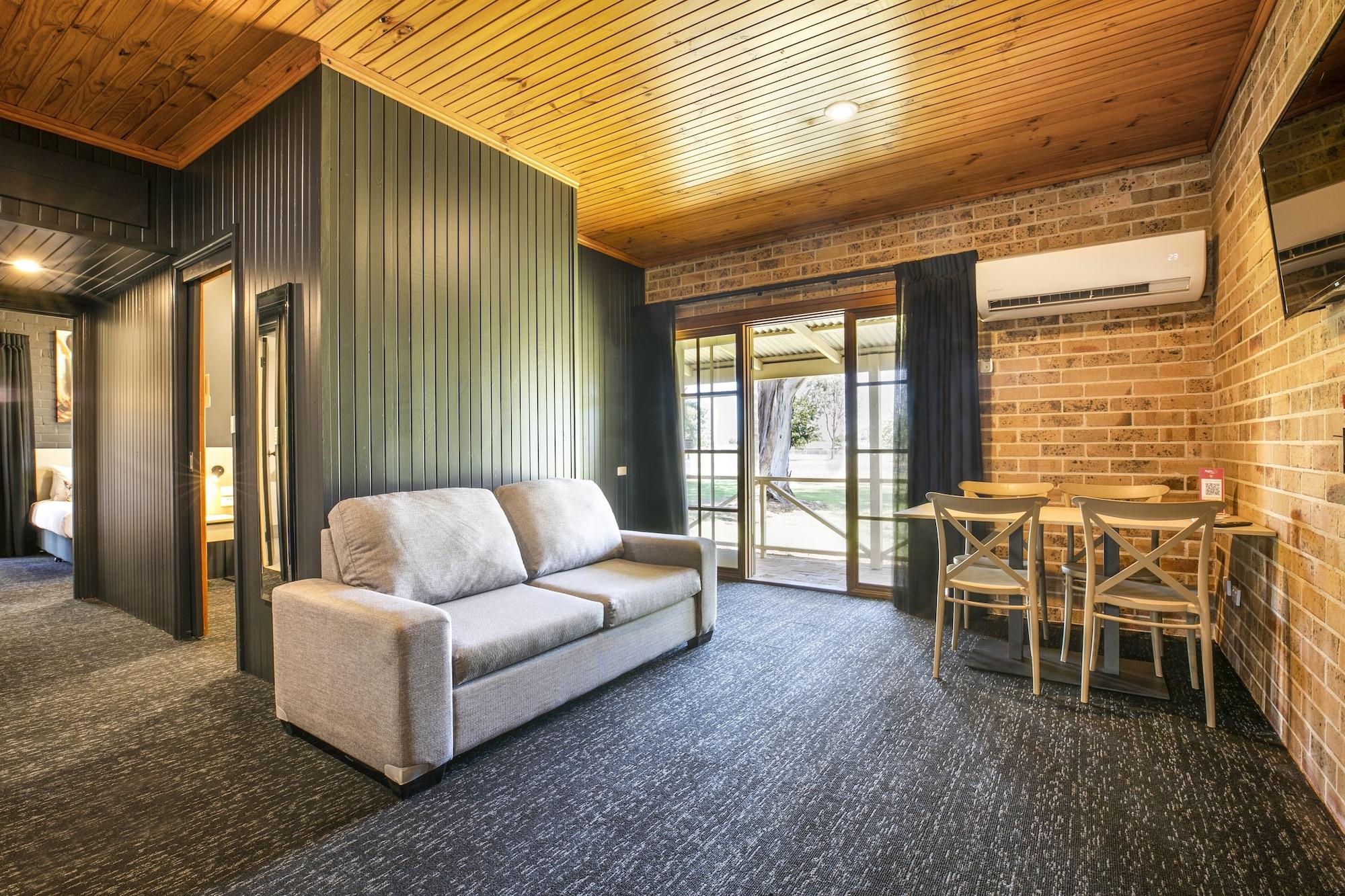 Nightcap At Macquarie Inn Dubbo Ngoại thất bức ảnh