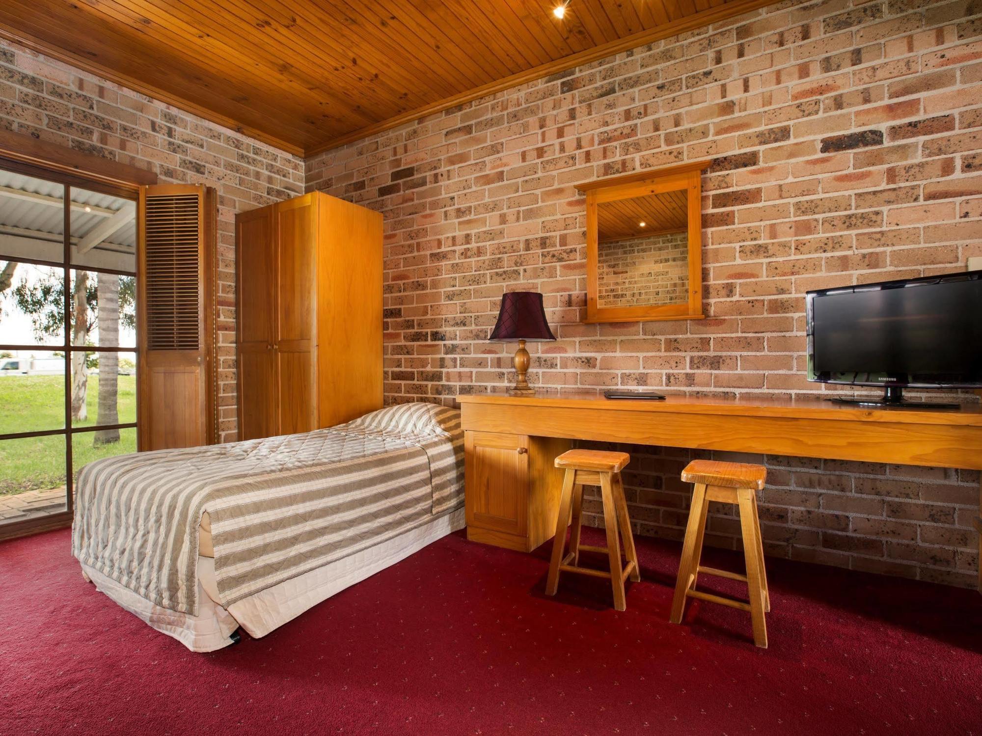 Nightcap At Macquarie Inn Dubbo Ngoại thất bức ảnh